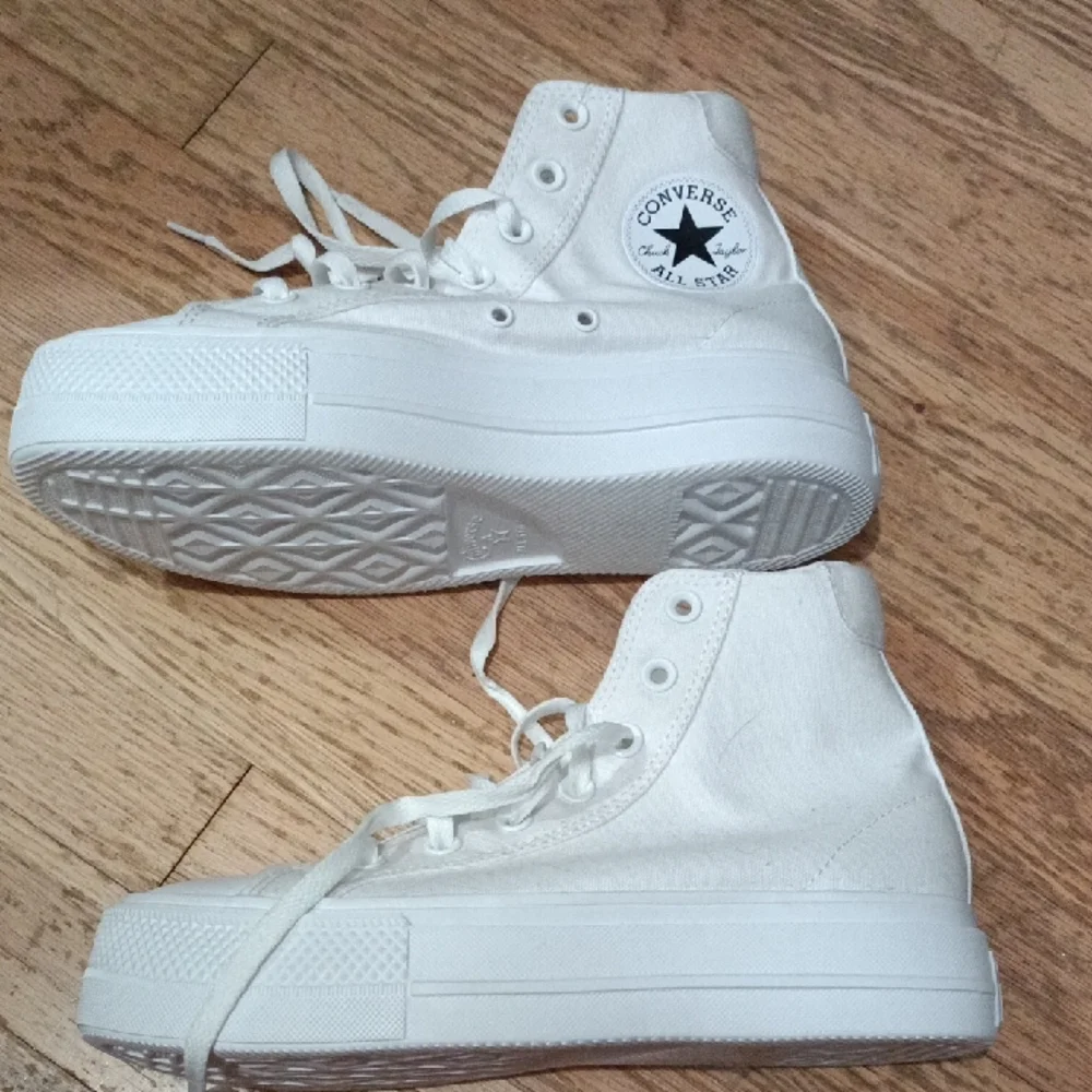 Converse White Platform High Top Sneakers - Picture 2 of 4